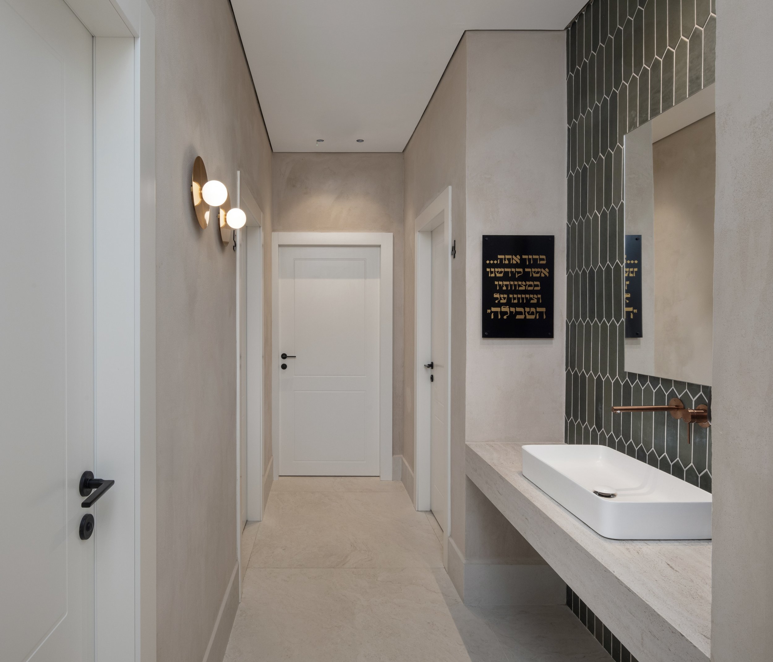 14---photo by Ori Ackerman ©.jpg