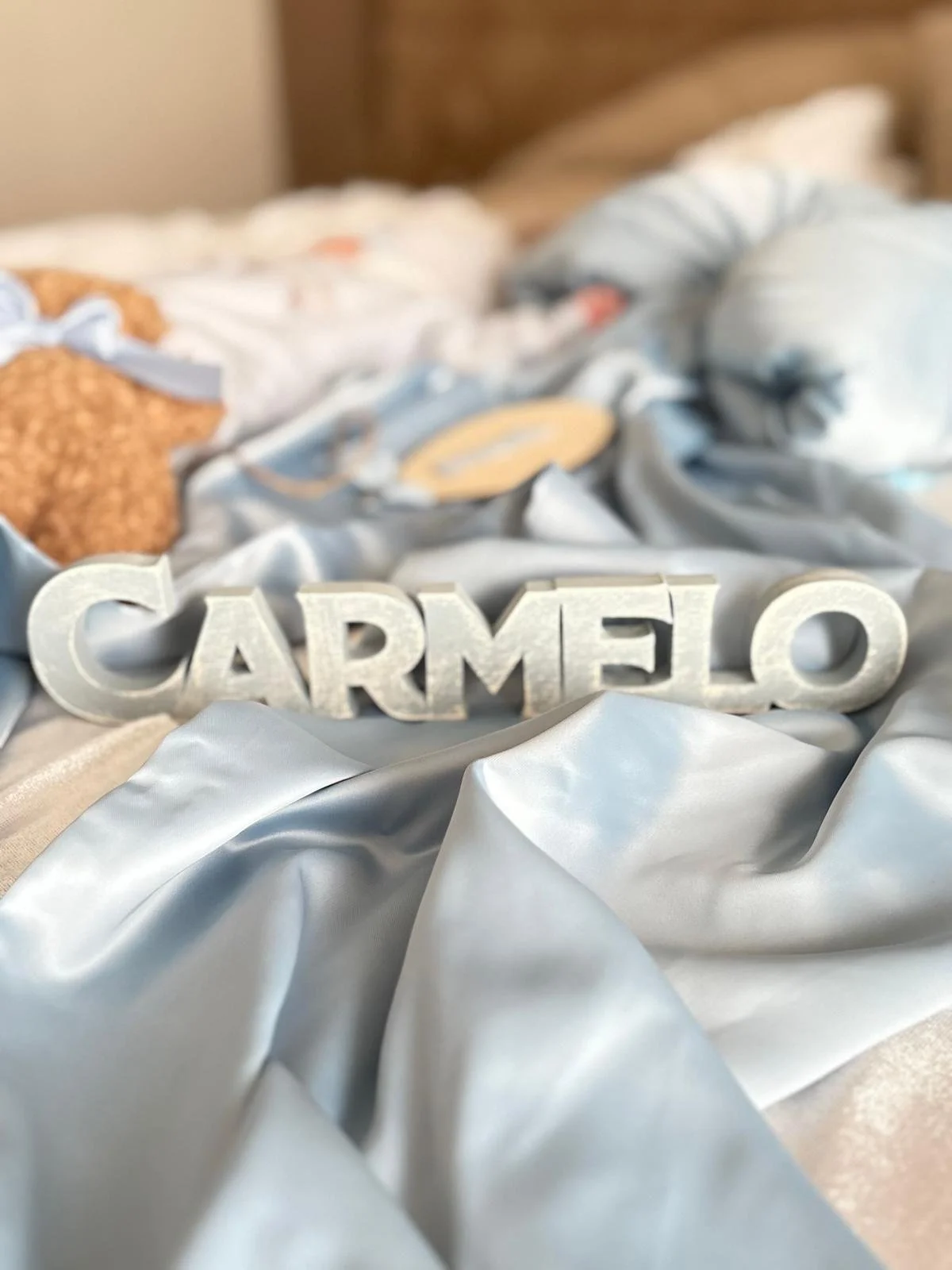 scritta in legno personalizzata