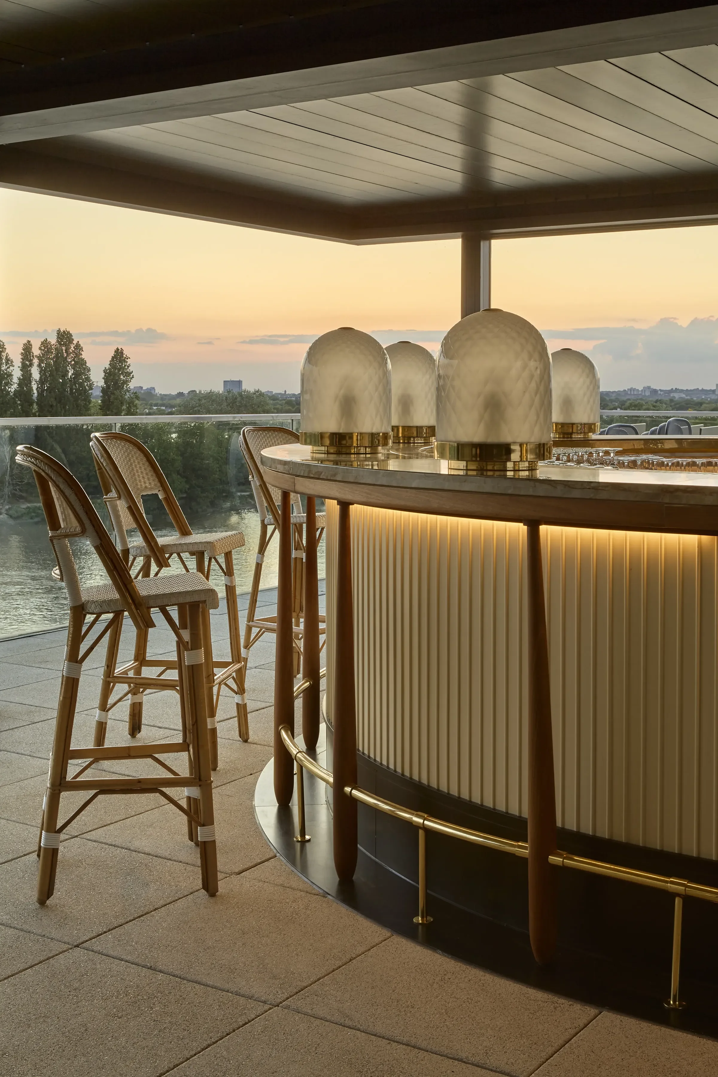 Rooftop terrace bar:
Lighthouse Social rooftop terrace bar at Fulham Pier, London
© Alexander James