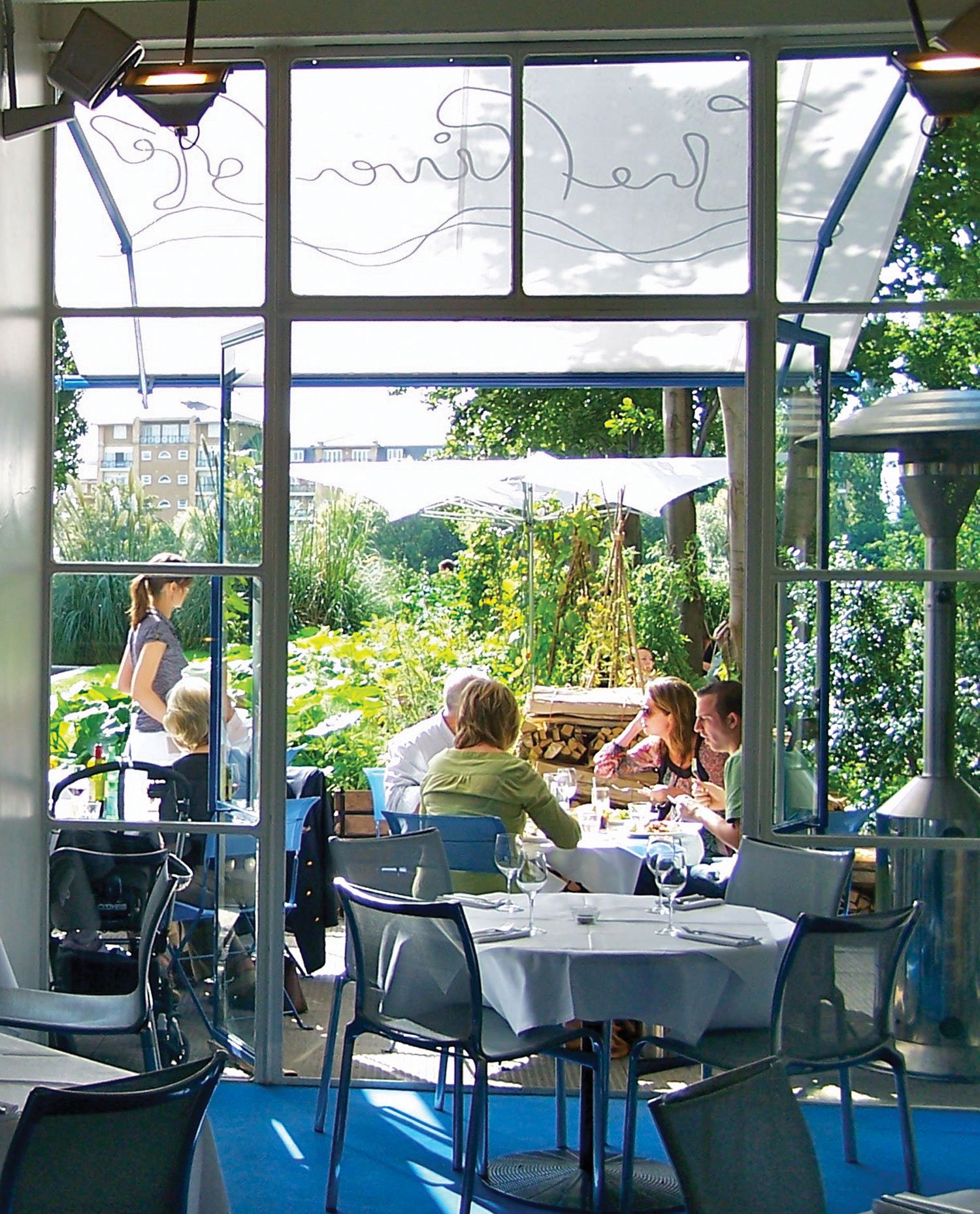 stuart-forbes-associates-architects-design-project-river-cafe-1-1.jpg
