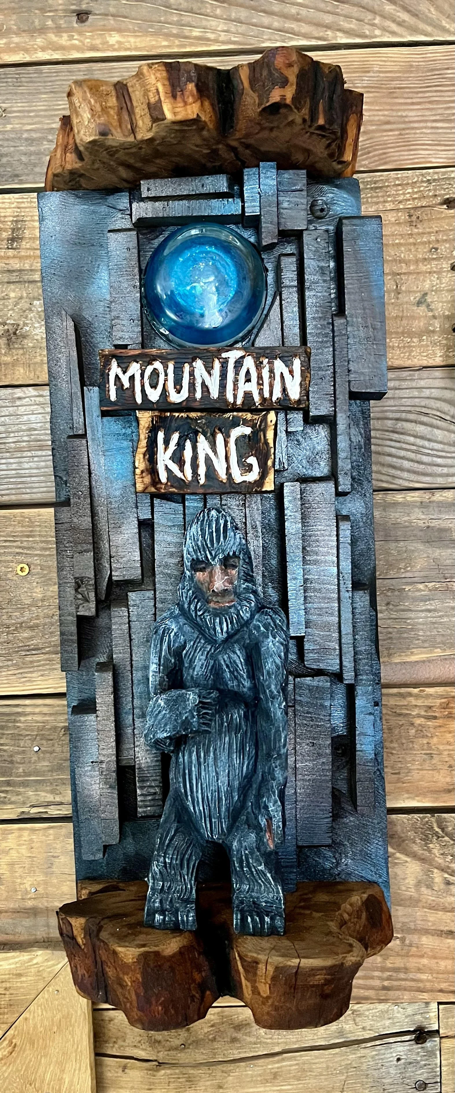 mountain king 2.jpg