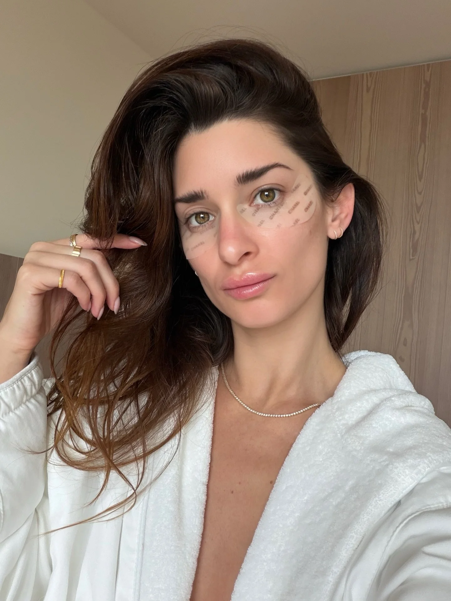 The bags under my eyes are designer @chanelofficial