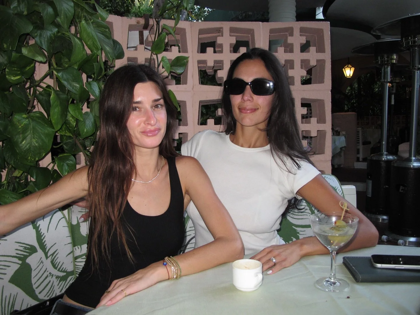 JFK > LAX straight to a bridal dress fitting with @anarincon95