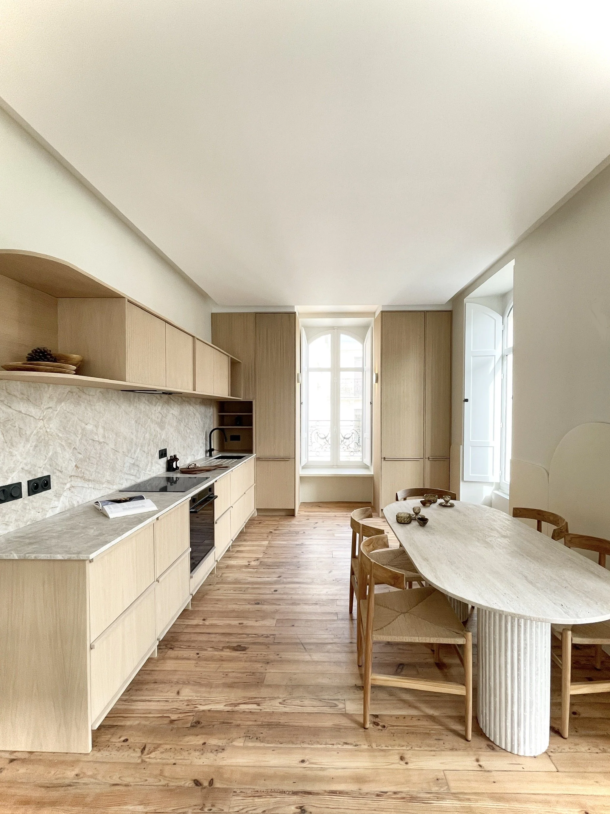 Vue de la Salle à manger Cuisine. 
