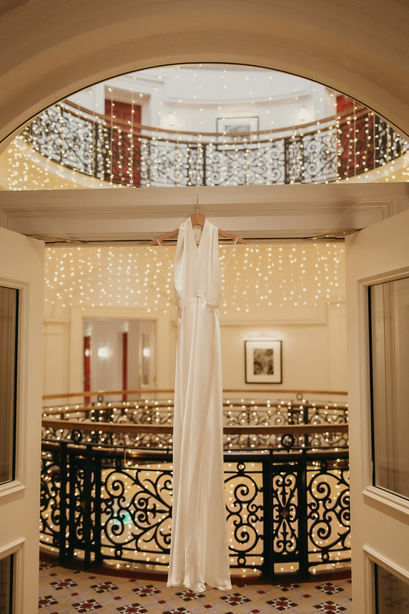 virgin-hotels-edinburgh-bridal-details.jpg