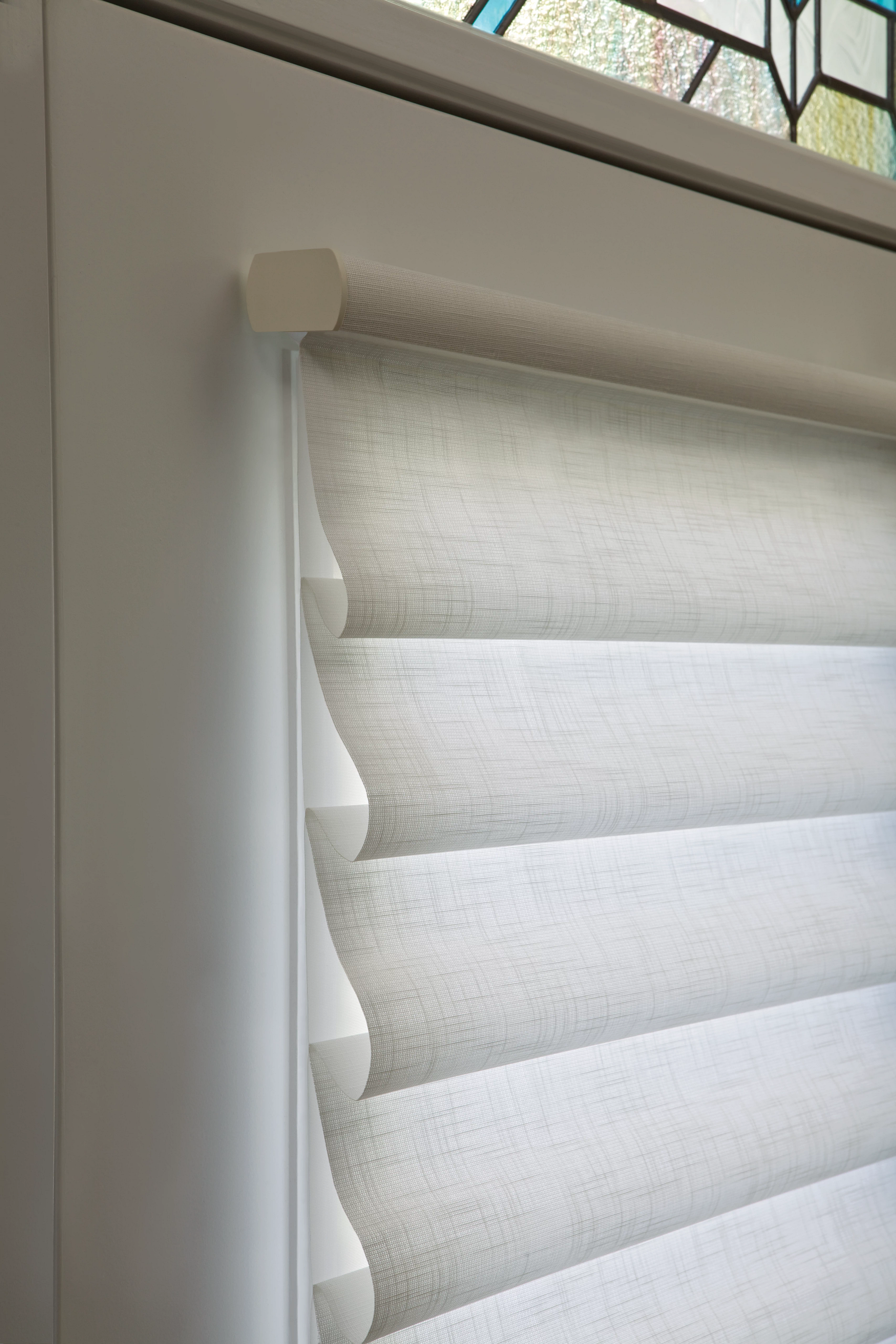 2012_VIG_LR_Linen Weave_Hardware Detail3.png