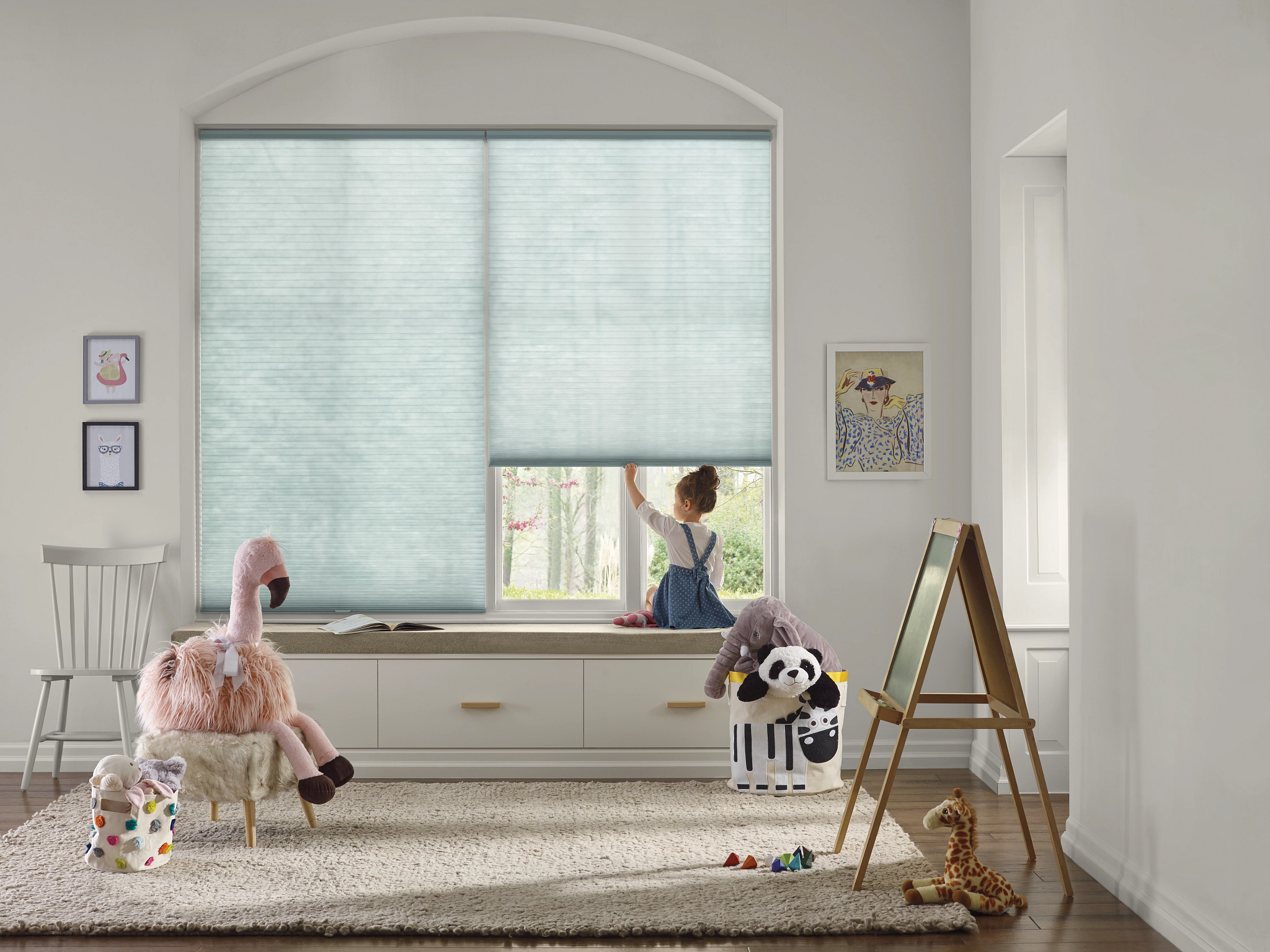2019_APP_LR_Kinship_Beach Glass_Model Sitting.png