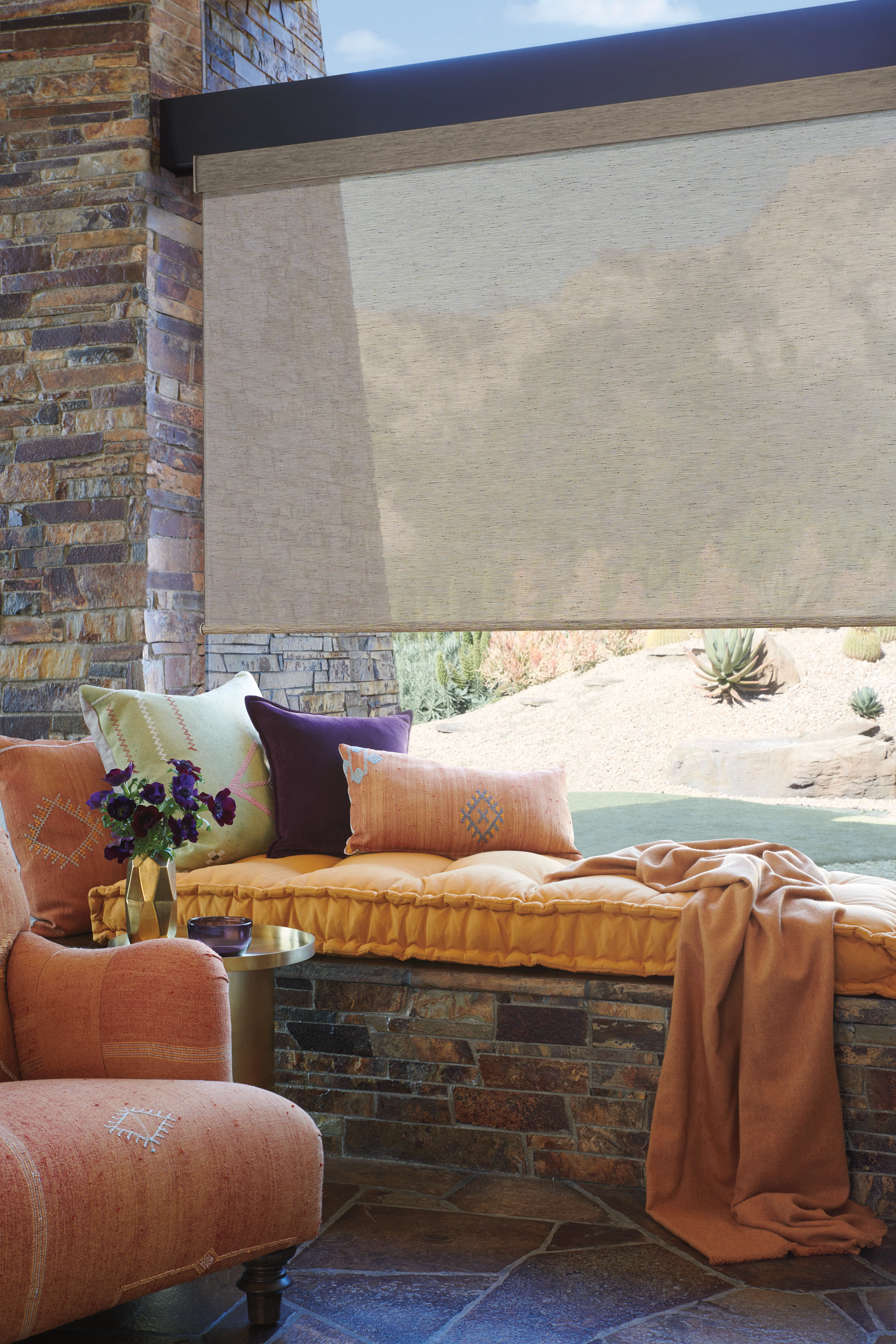 2022_AWT_Roller_Arusha_Living_Room_Medium_Detail.png