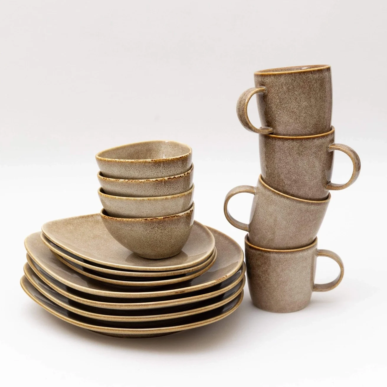 Service de vaisselle Topaz (4 tasses)