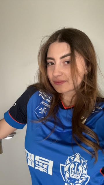 ALEXIA CASTRO