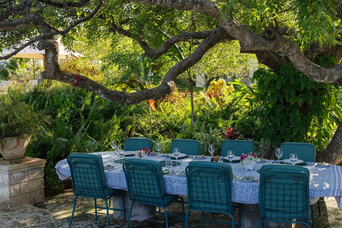 Savor every bite with views of lush greenery and the gentle whispers of nature as your dining companions in the garden. An al fresco experience at its most enchanting.

For more information, please visit www.nderitkilifi.com or contact us at
info@nde