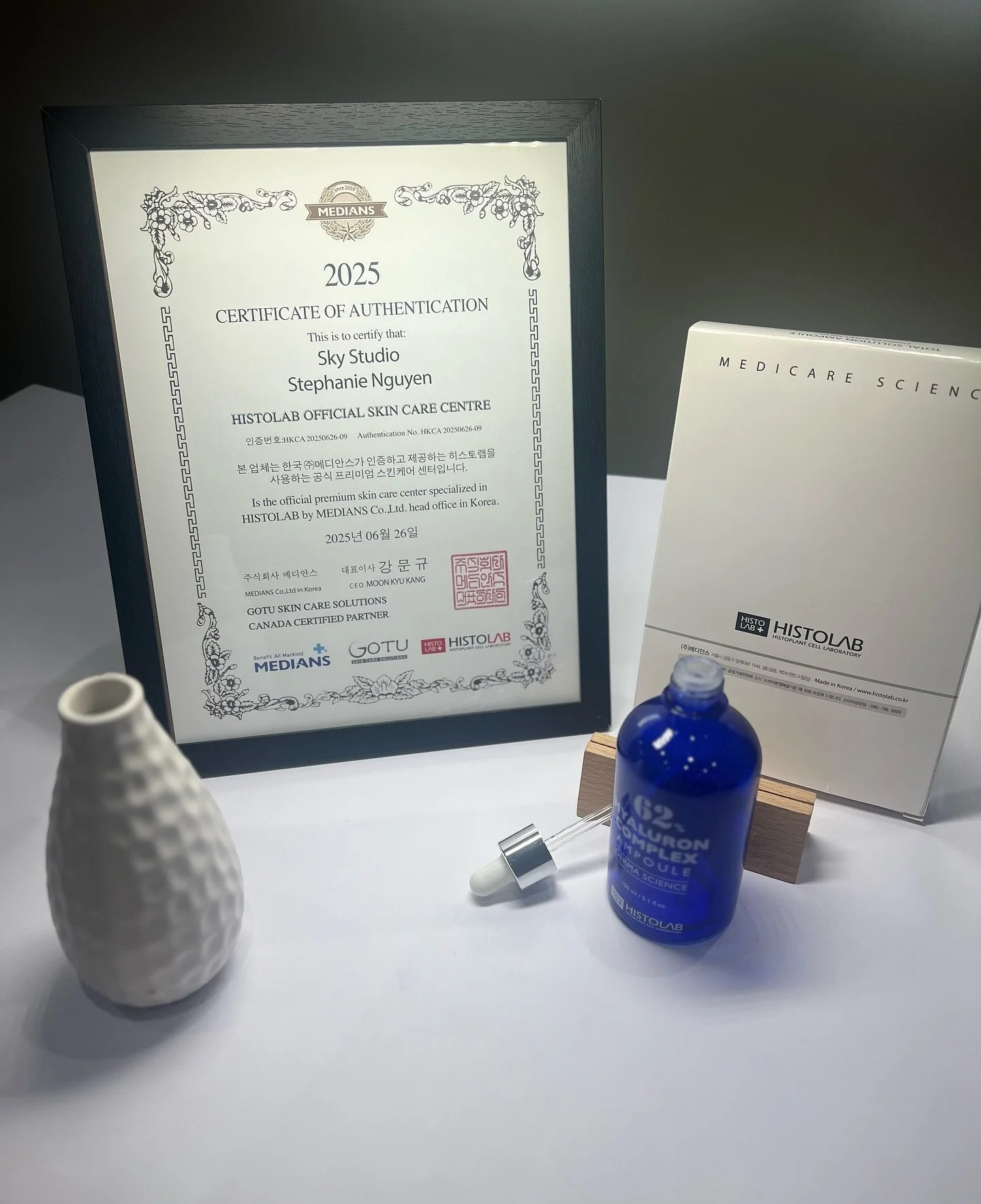 Certified. Authentic. Korean. 🇰🇷✨🇨🇦
We&rsquo;re proud to announce that Sky Studio is now officially recognized by MEDIANS Korea as an authorized HISTOLAB Skin Care Centre 💎
You can now experience the same professional skincare trusted by clinics