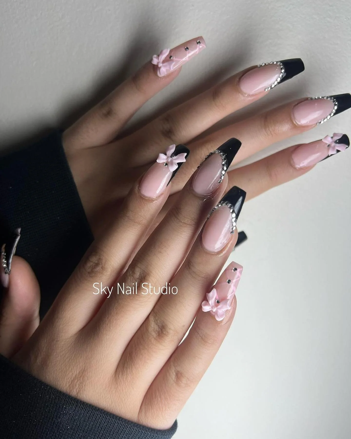 Fresh Set 💅 #nail #nailsofinstagram #nails💅 #nailstyle #nailstyle #nailsmississauga #nails2026❤️❤️ #nailsforever ☎️905-890-8881 to book your appointment @skynail.sauga