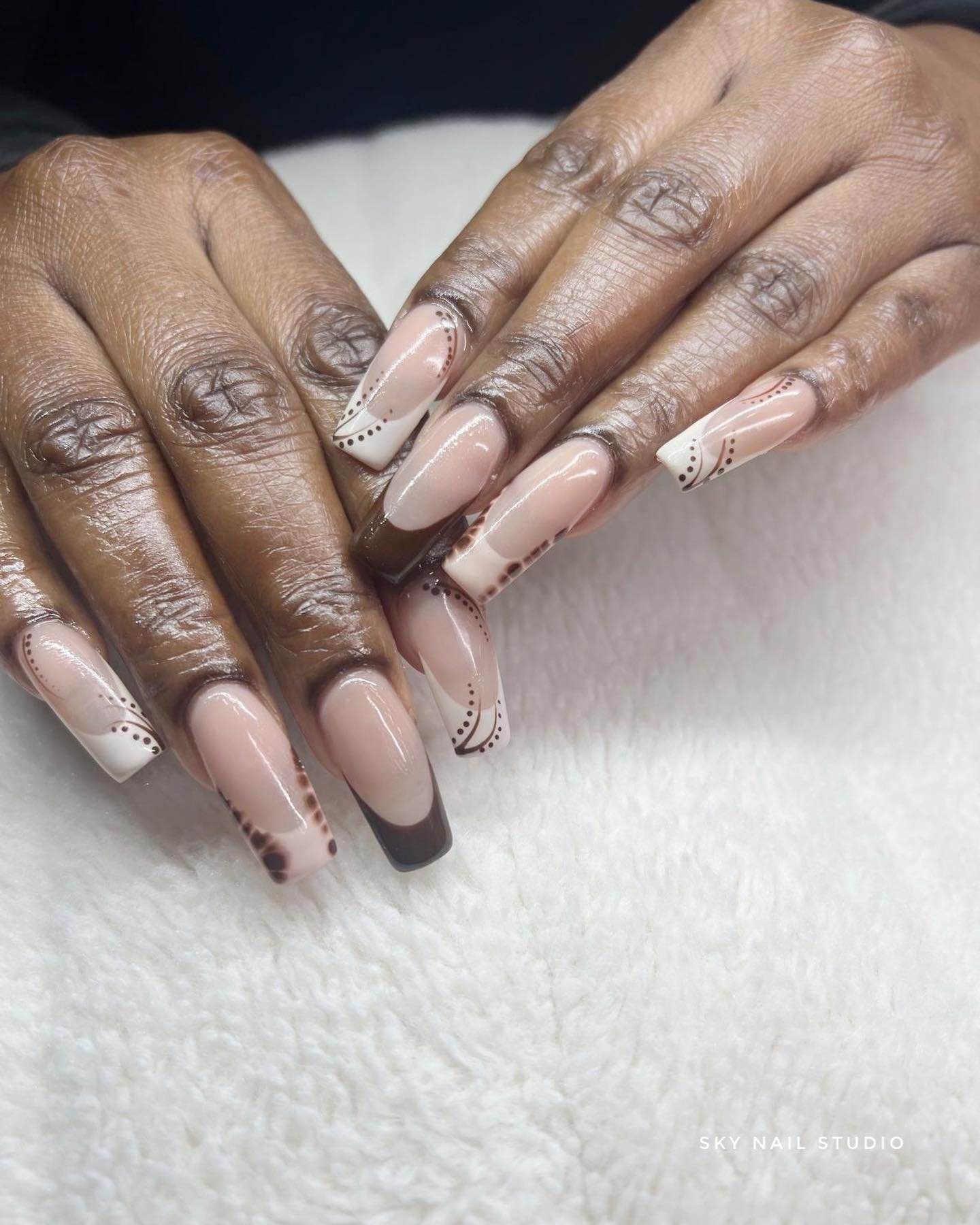 Beautiful design nails ❤️❤️💅 #nail #nailsmississauga🇨🇦 #nailsofinstagram #nails💅 #nailstyle #nailstyle #nailsmississauga #nails2026❤️❤️ #nailsforever ☎️905-890-8881 to book your appointment @skynail.sauga