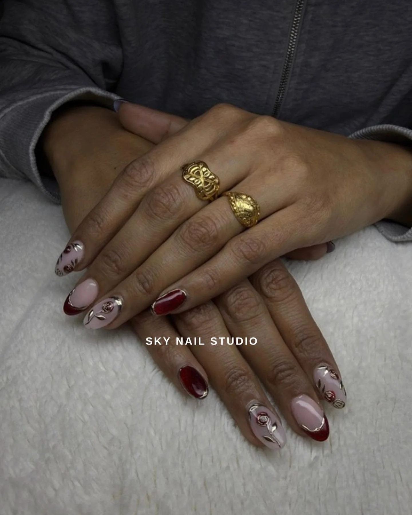Beautiful nails design!  #nail #nailsmississauga🇨🇦 #nailsofinstagram #nails💅 #nailstyle #nailstyle #nailsmississauga #nails2026❤️❤️ #nailsforever ☎️905-890-8881 to book your appointment @skynail.sauga