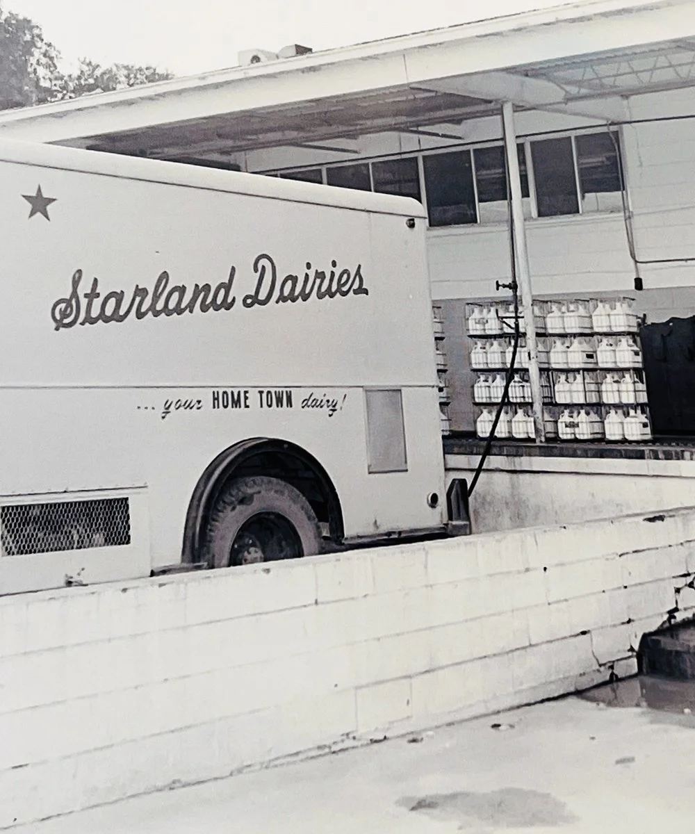 archive_starland_dairy_truck_1.jpeg