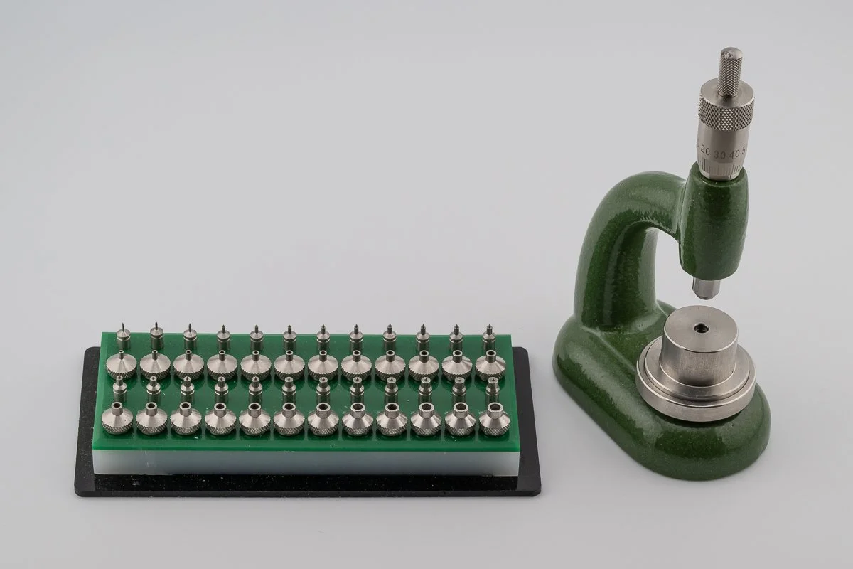 Seitz-style Jeweling Press