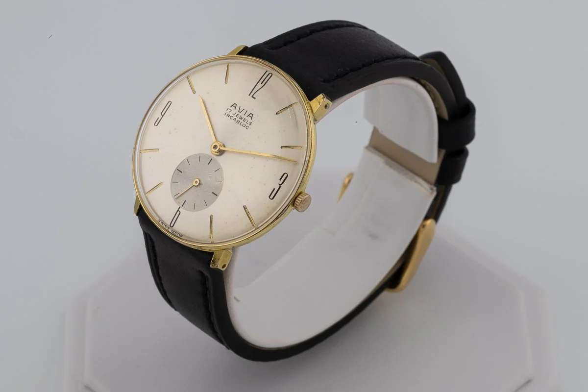 c. 1970 Avia "Big Dial" Manual