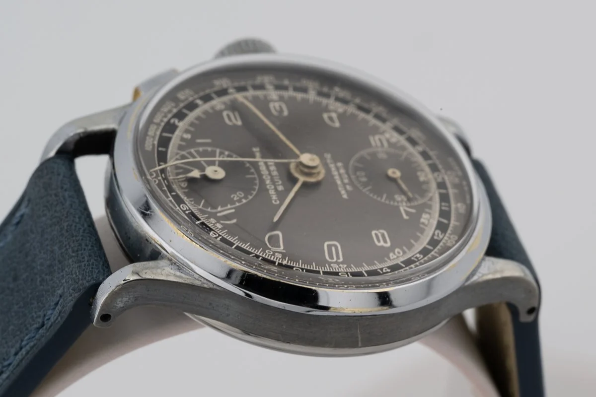 Chronographe Suisse Grey Dial Venus 170 004.jpg
