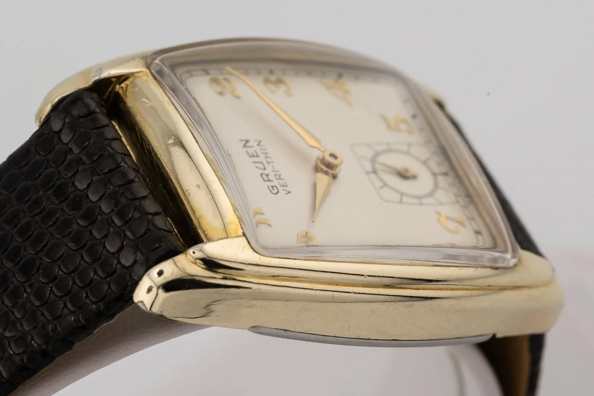 Gruen 423-664 Tank 004.jpg