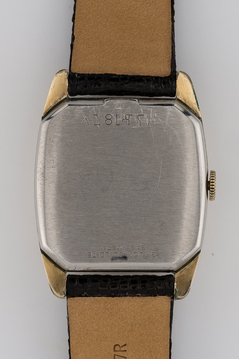 Gruen 423-664 Tank 005.jpg