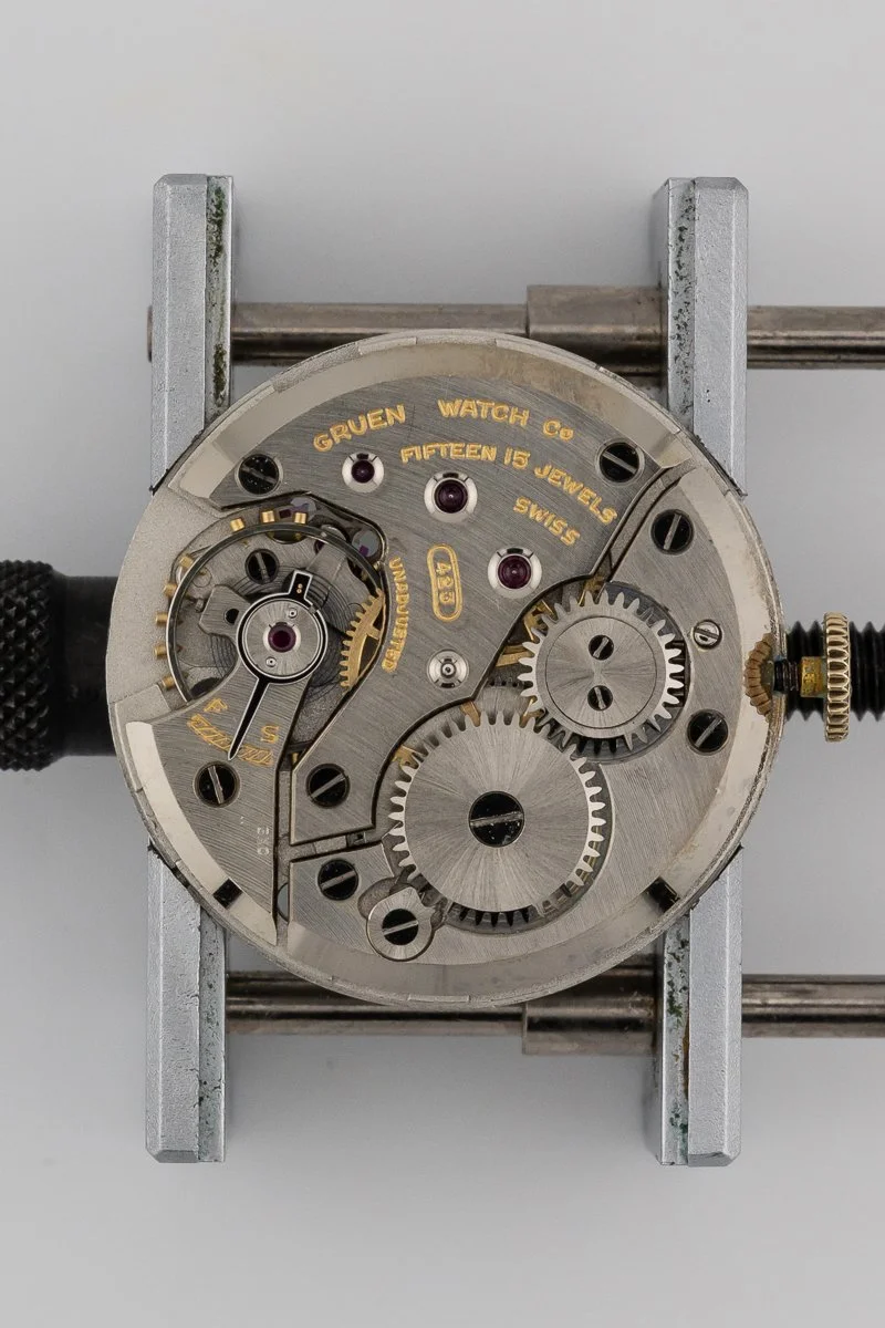 Gruen 423-664 Tank 007.jpg