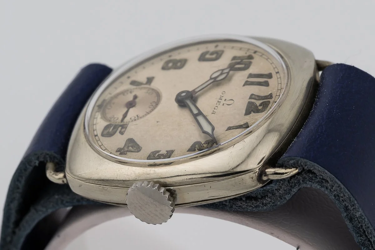 Omega 1920s Fixed Lug 003.jpg