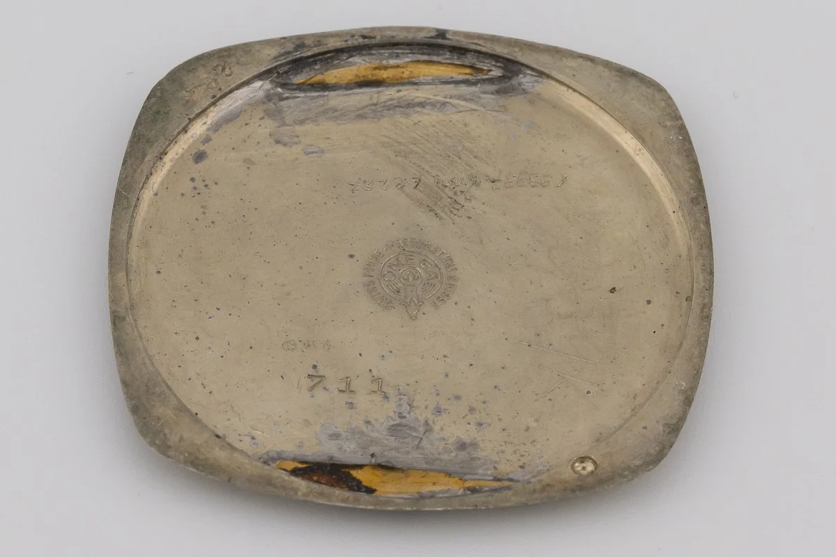 Omega 1920s Fixed Lug 008.jpg