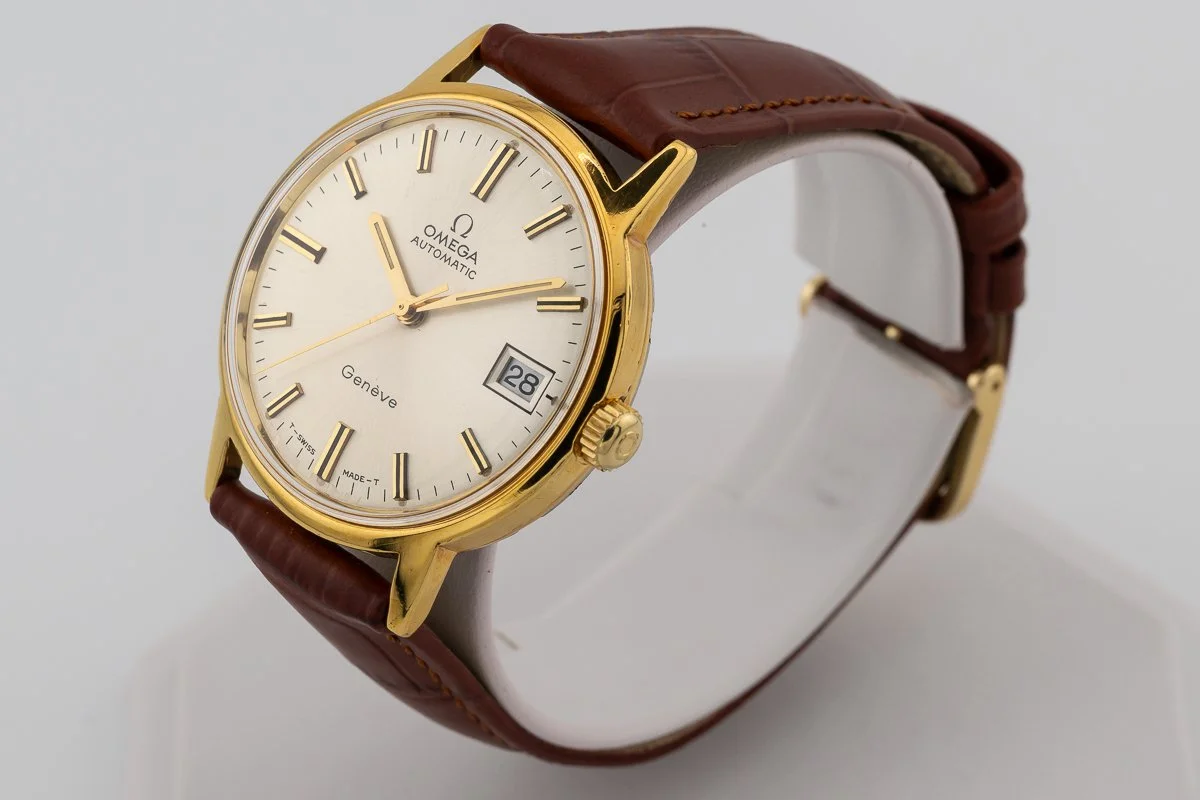Omega Geneve Calendar Auto 001.jpg