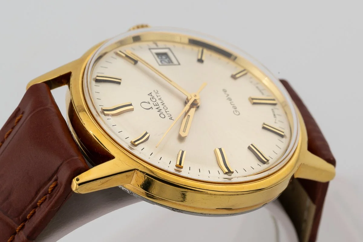Omega Geneve Calendar Auto 004.jpg