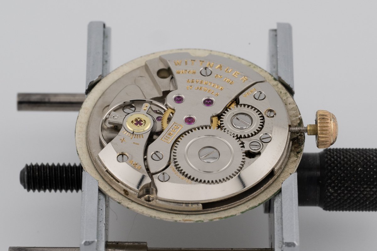 Wittnauer Guilloché Dial Marriage Manual 008.jpg