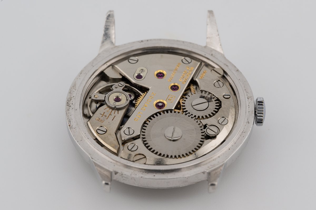 Zodiac 916 Sub Second Manual 008.jpg