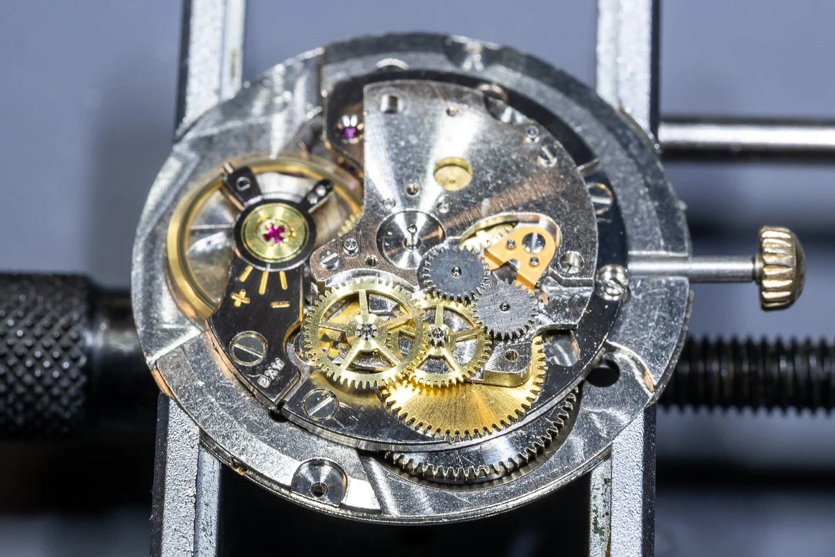 Bulova 11AF side by side 007.jpg