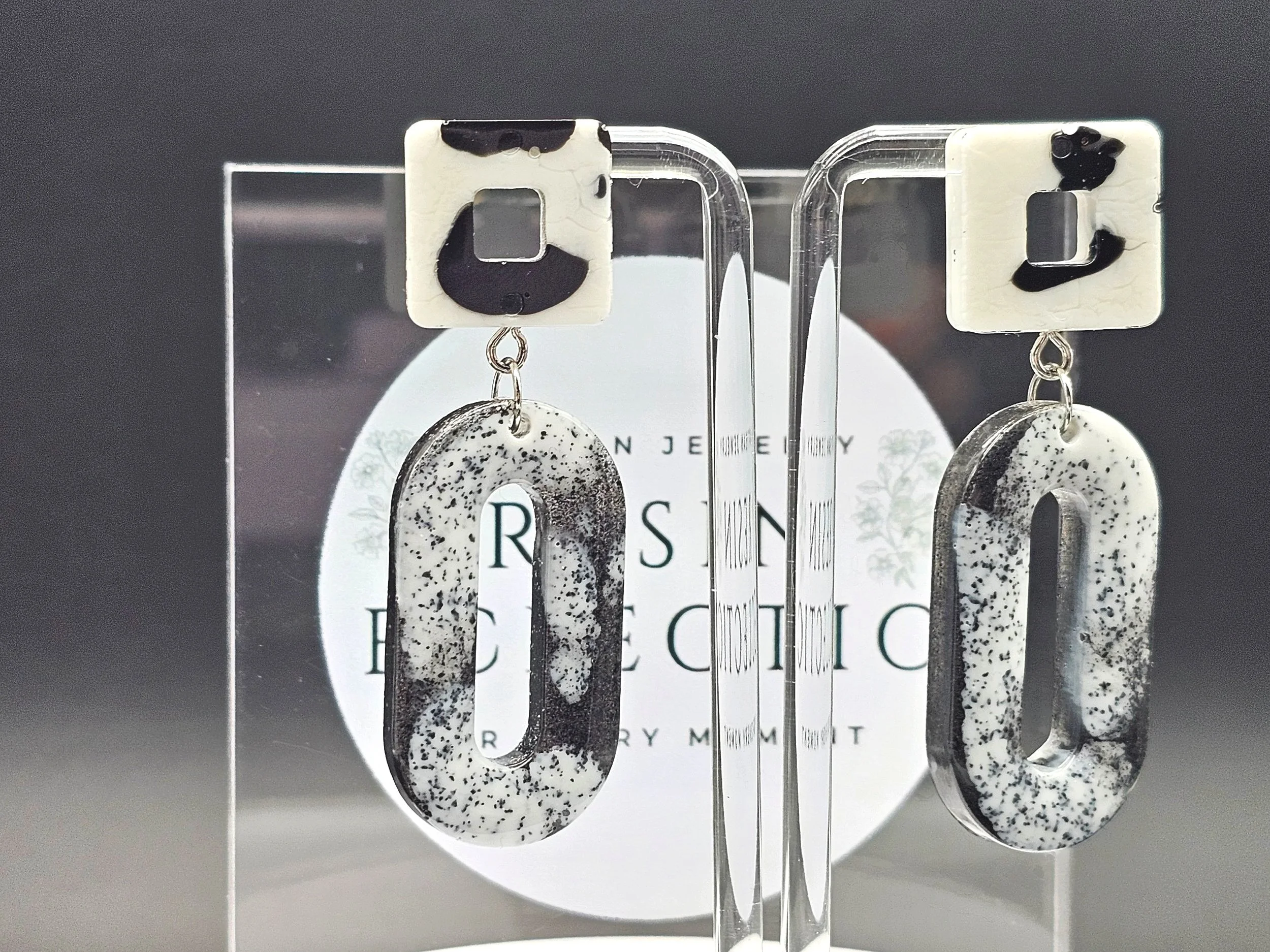 L Black White Speckle Dangle