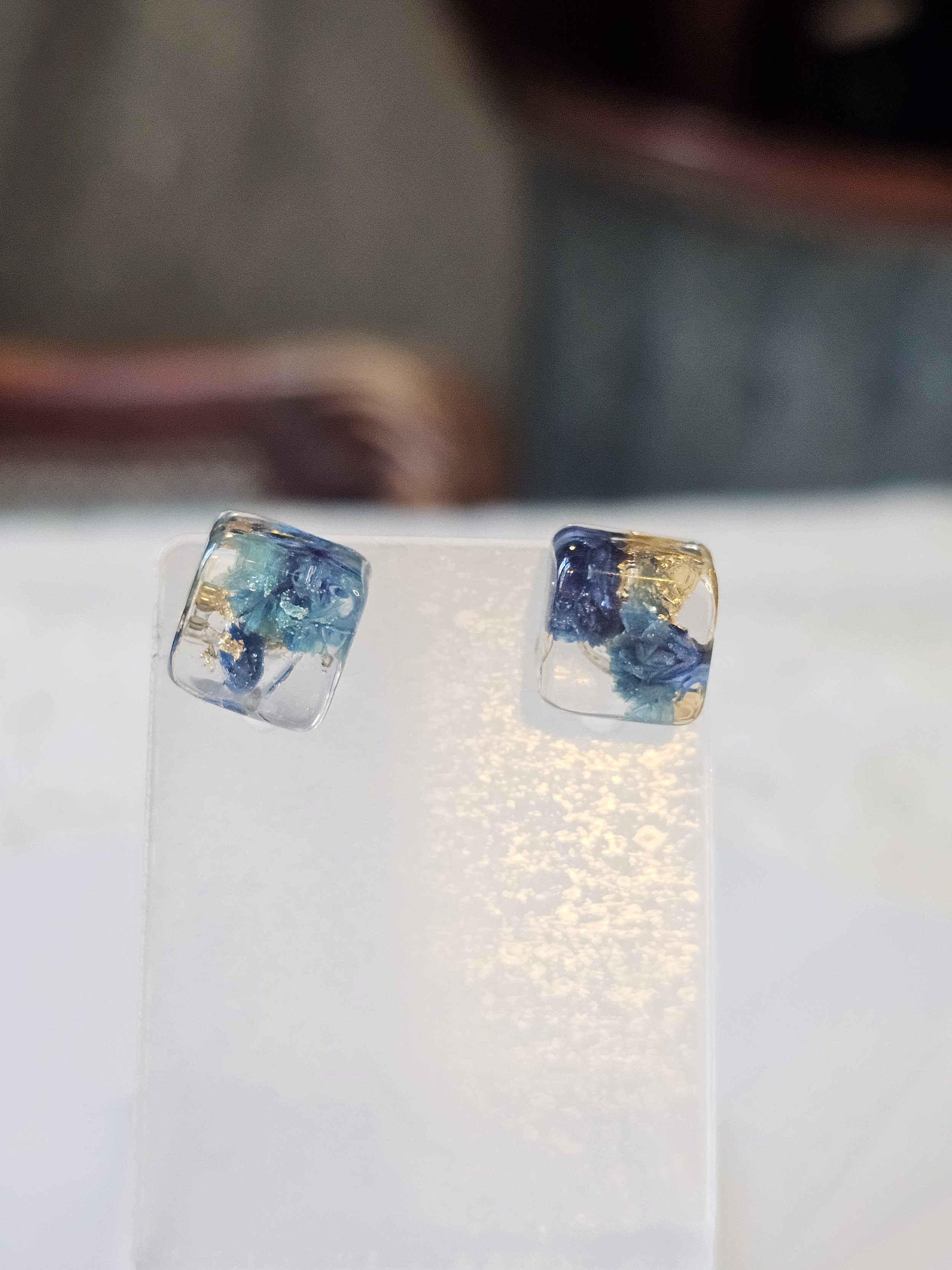 XS Gold Blue Floral Stud