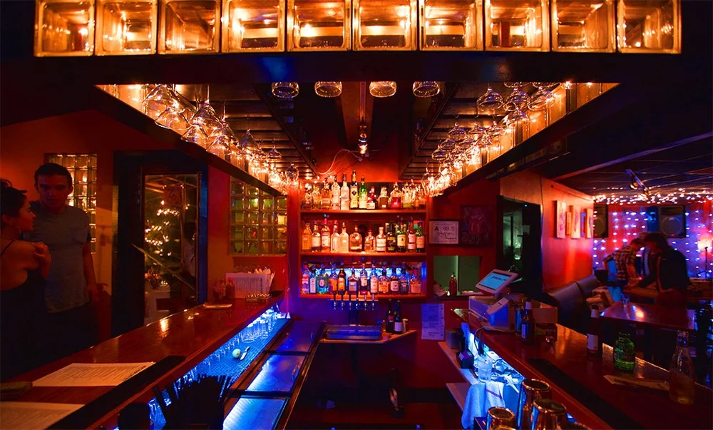 Bar photo 2