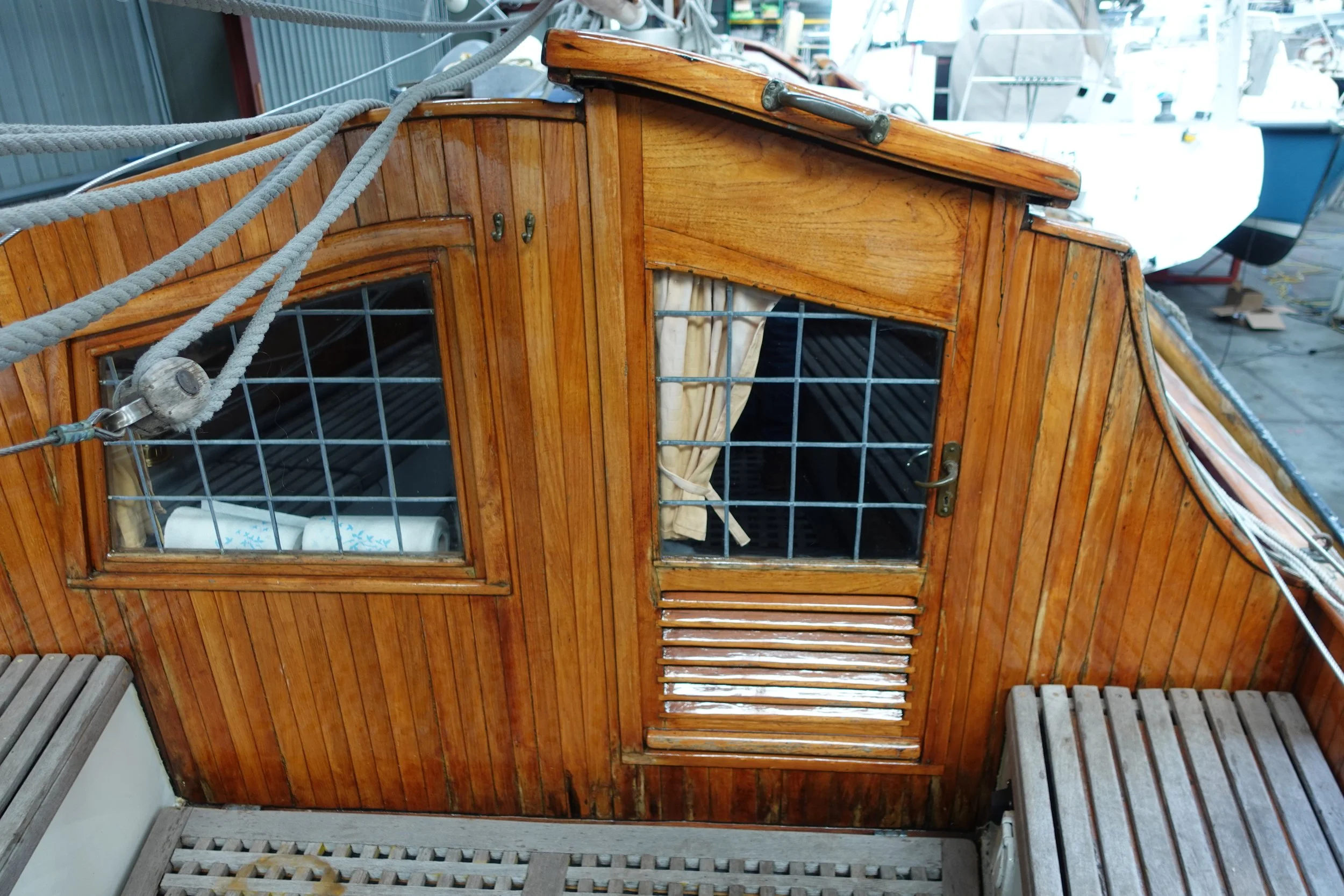 Zeeschouw te koop Jachtmakelaar Makkum