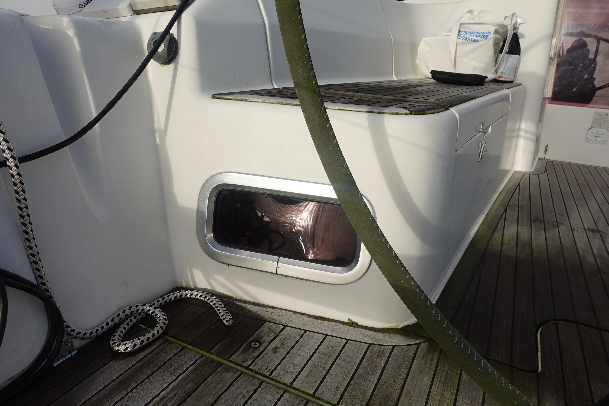 Licht en lucht in de beide achterkajuiten