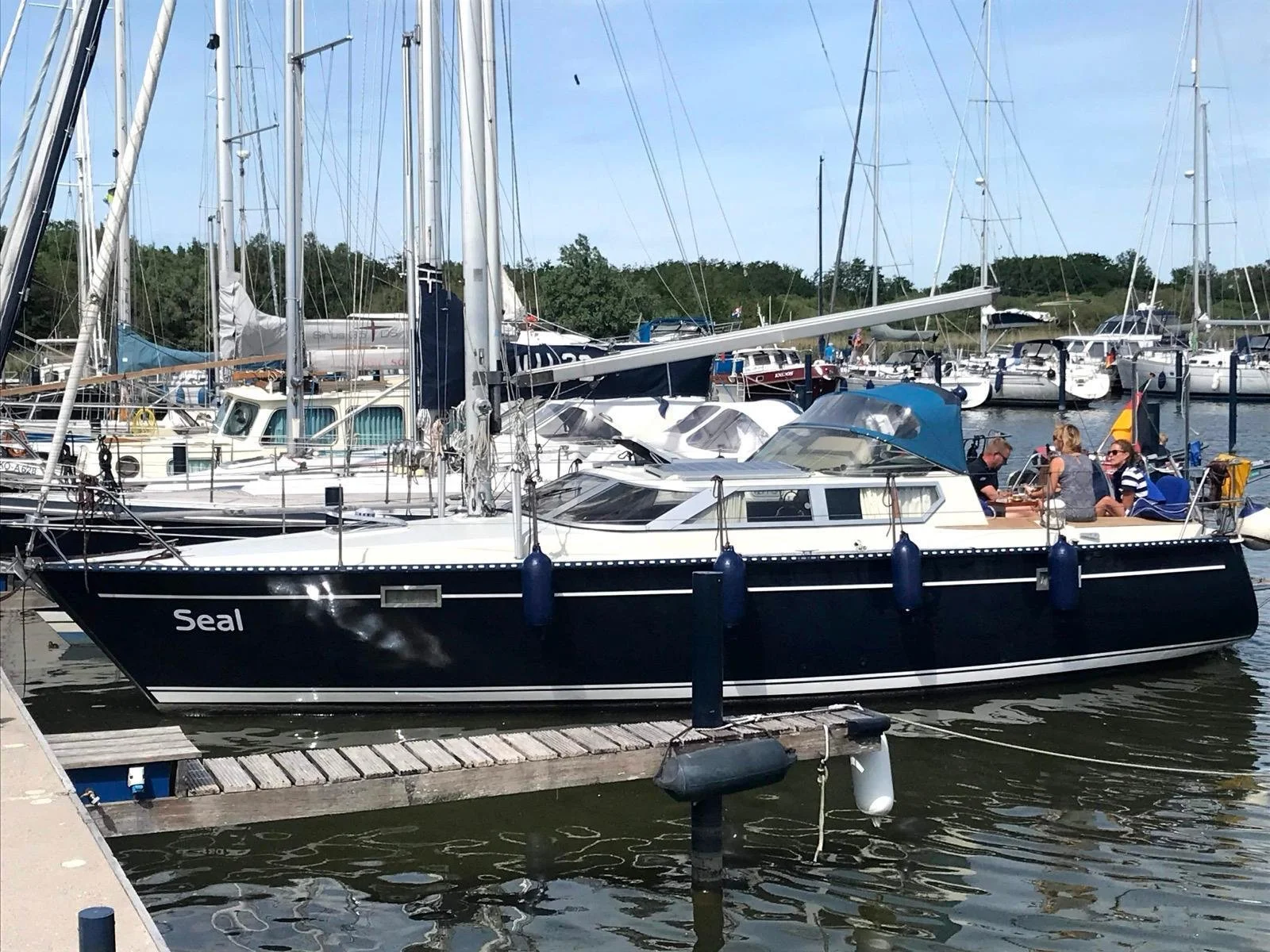 Jouet 1040 MS te koop bij Jachtmakelaardij Makkum