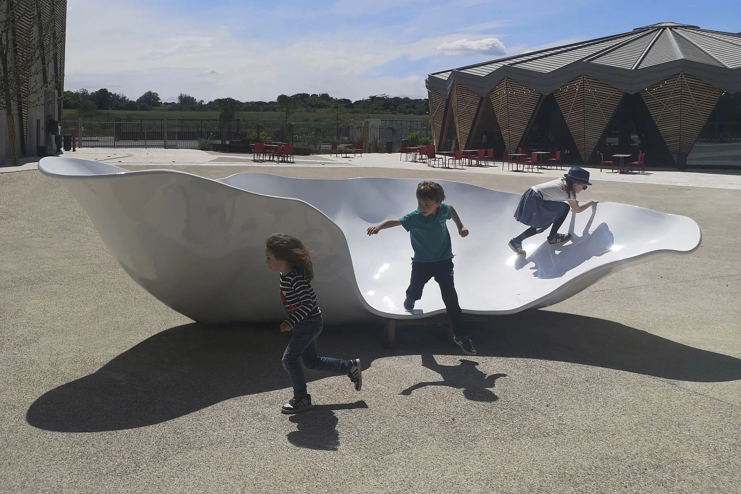 Eve Laroche-Joubert_Vale of a Shoulder_2021_image 05.jpg