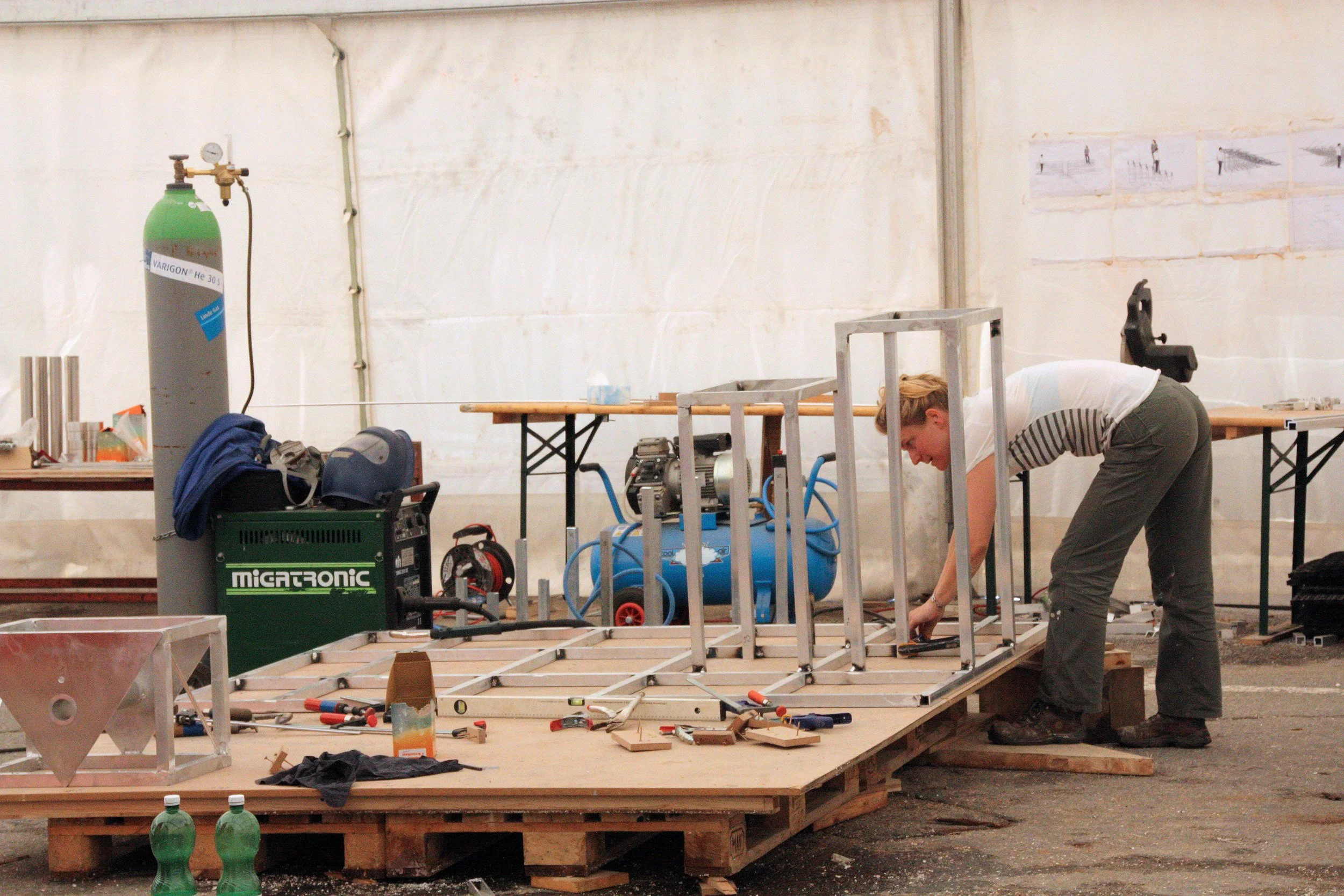 Eve Laroche-Joubert_Our Impermanent Walk_2014_making of_image 07.jpg