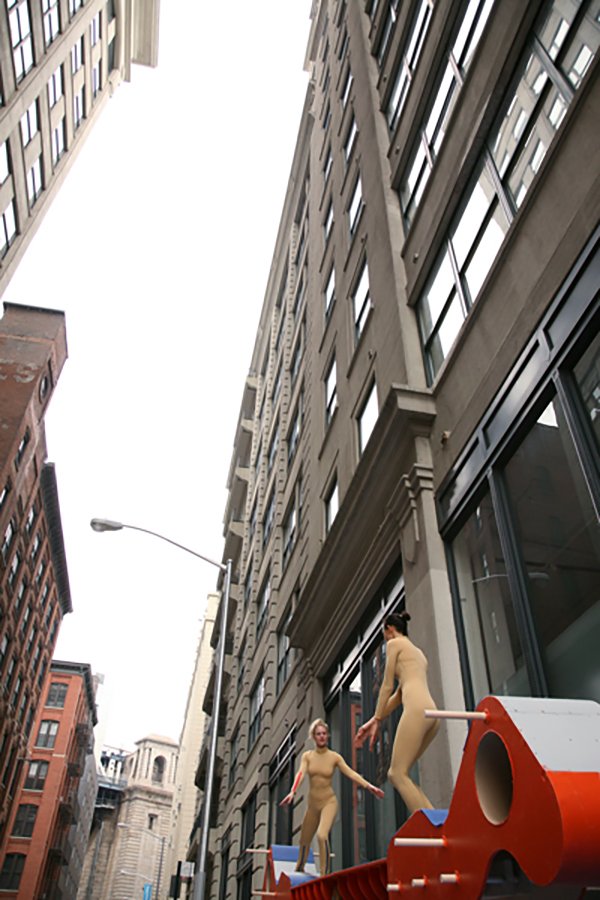 Eve Laroche-Joubert_Intuit_live performance_Dumbo Art Festival_2011_Mai Endo_image 08.jpg