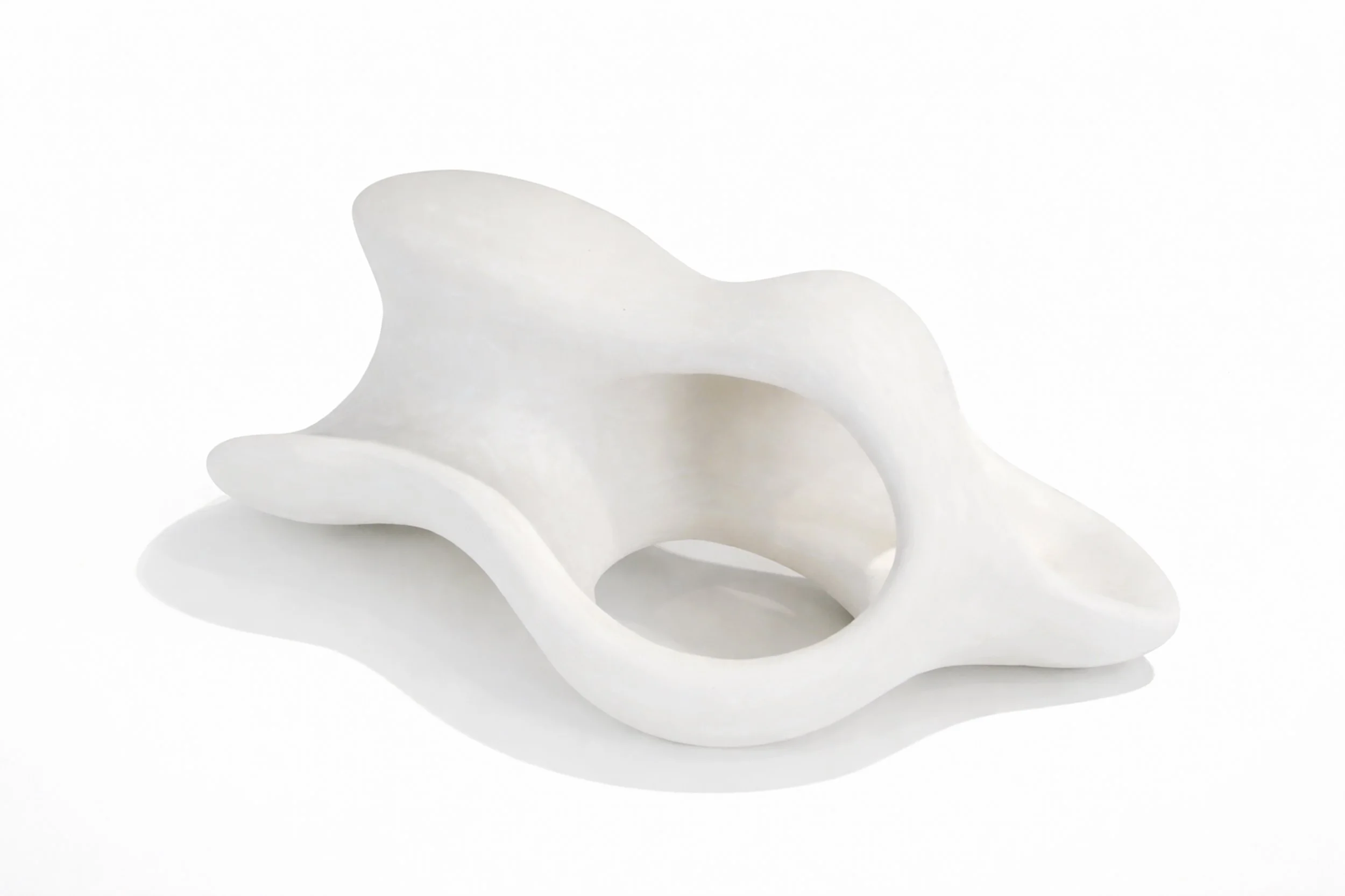 Eve Laroche-Joubert_Continuum_sculpture_Endless House_Frederic Kiesler_view 01.jpg