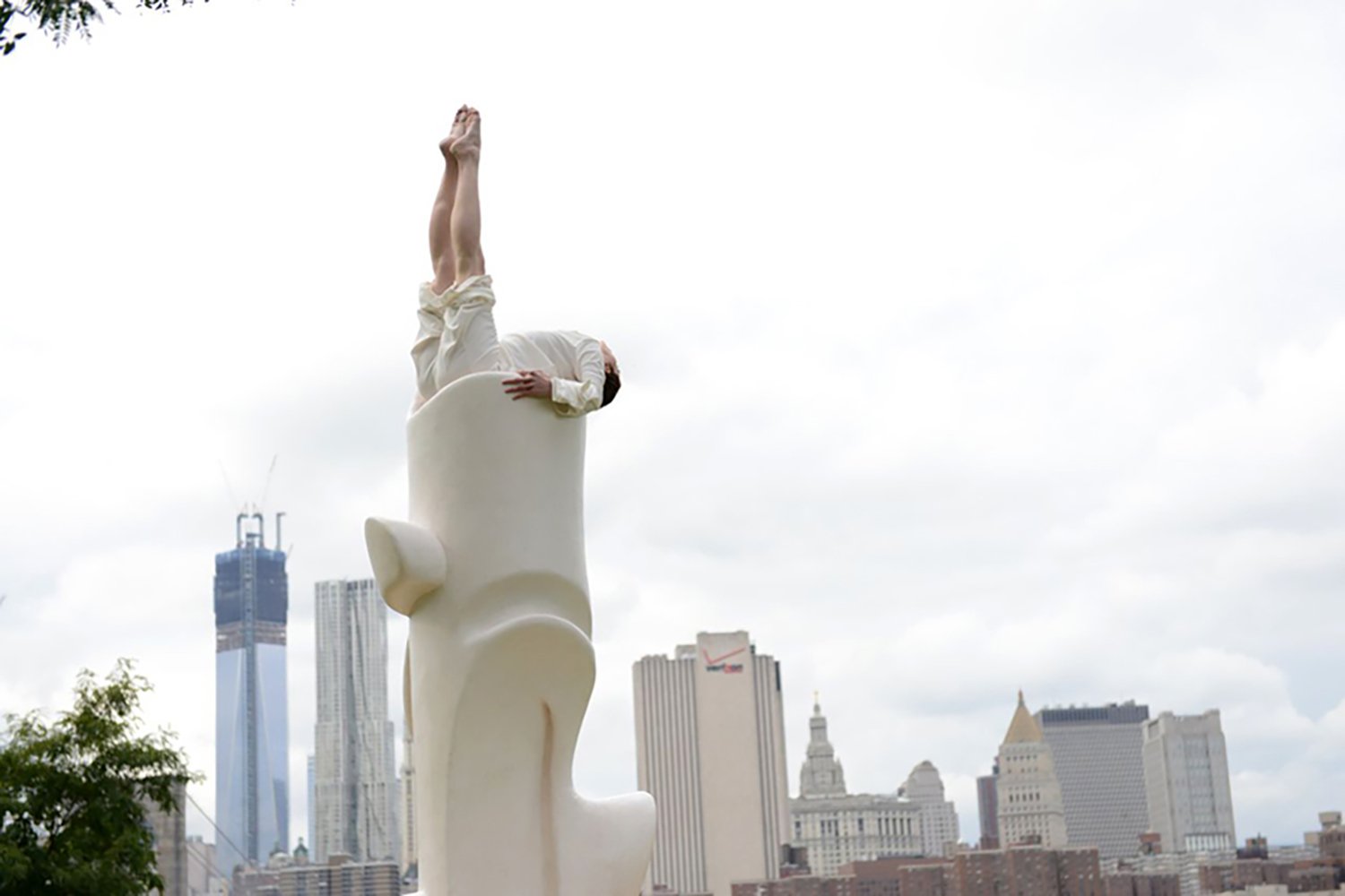 Eve Laroche-Joubert_Entasis Dance_performance_New York_08.jpg