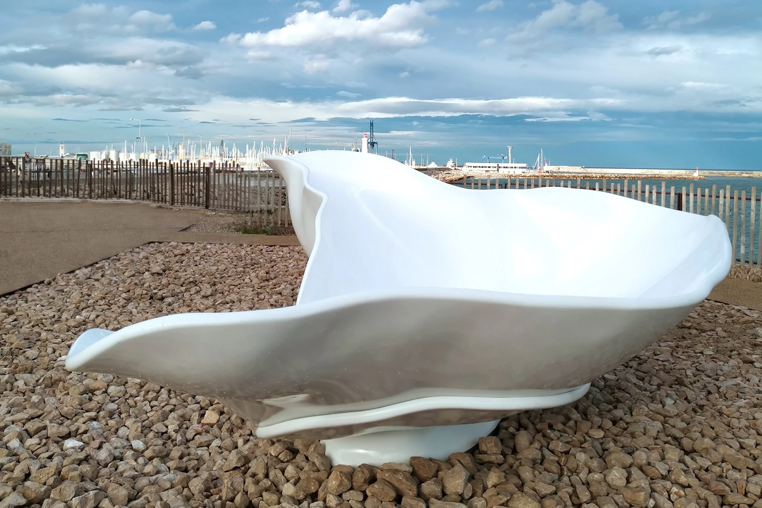 Eve Laroche-Joubert_Vale of a Shoulder_2021_image 04.jpg