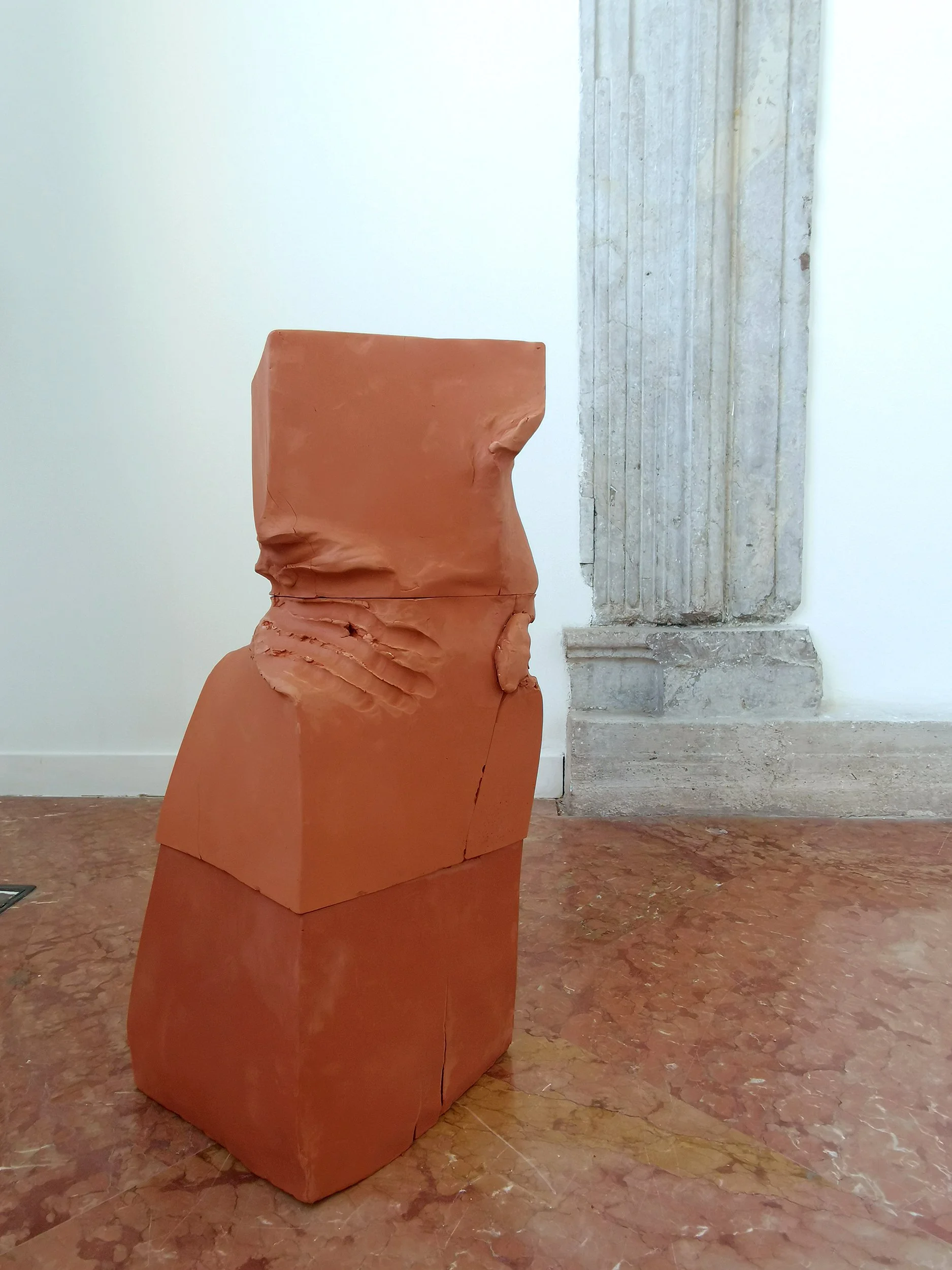 Eve Laroche-Joubert_Red Clay Monoliths_Palermo_2024_image 03.jpg