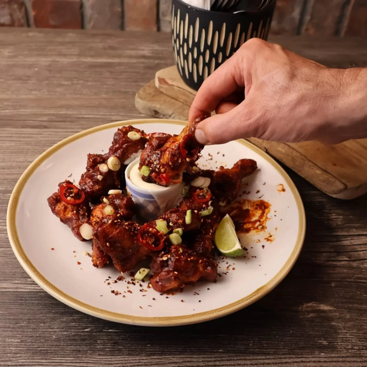 Have you booked your table for this weekend yet?
Serving pizzas, selection of seafood and meat dishes and some lovely specials ❤️
To book head to www.tideandthyme.ie

Photo @outcomemedia