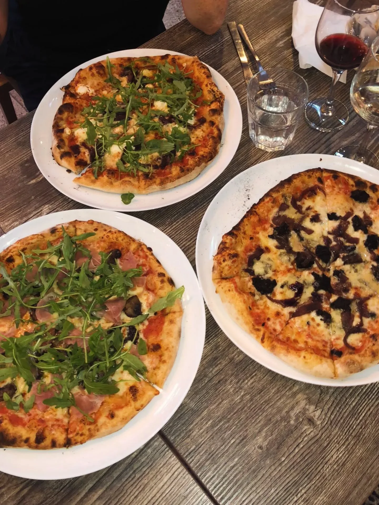 Don't forget today is the last day to get your pizza fix for this week!
Donal is taking a well deserved break this weekend, so we will be serving kitchen meals only over the next few evenings.

Pizza will be back again on Tuesday!