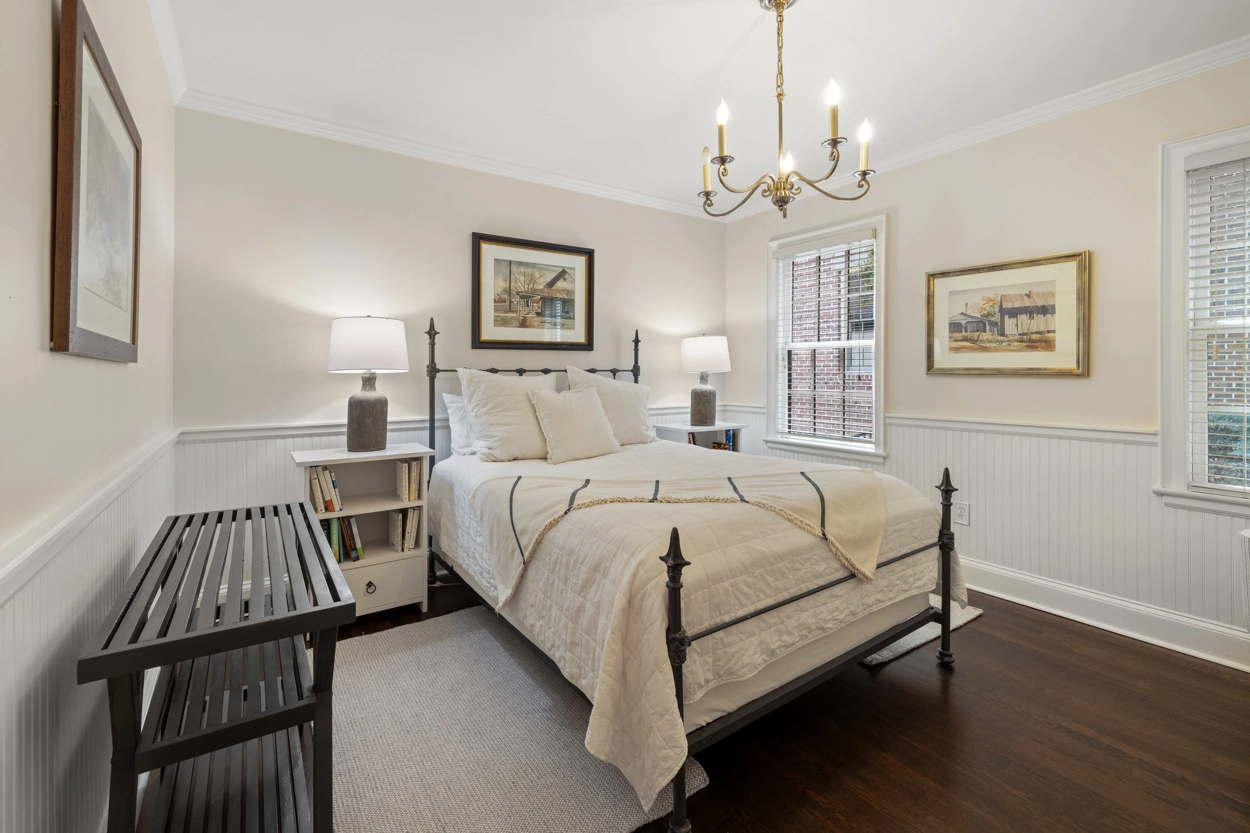 Staging a STR Bedroom Kristin Boyer