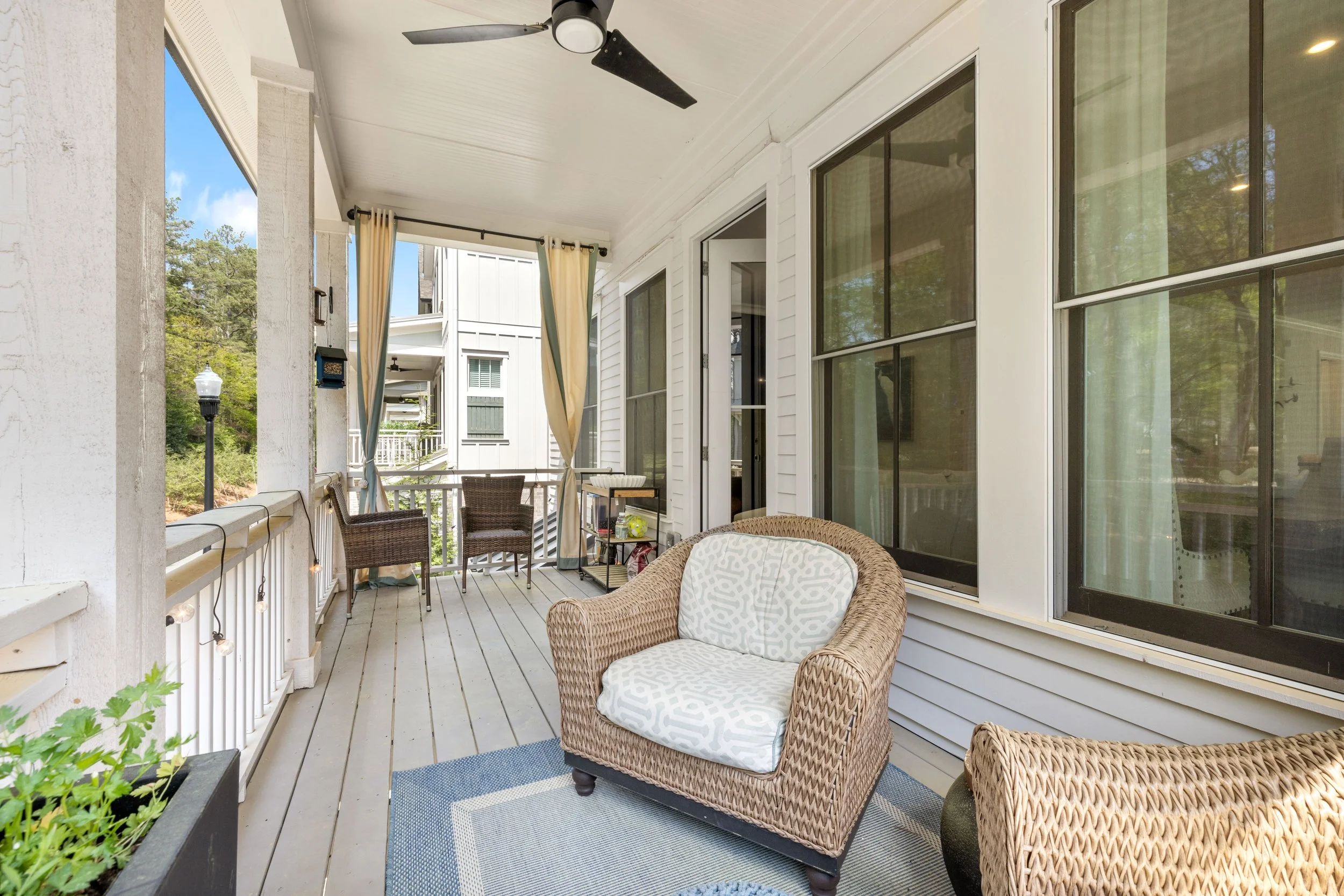 Relaxed Southern Porch Living